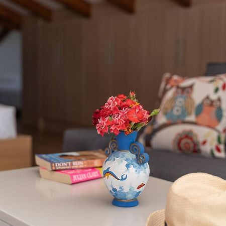 Donatos Apartment Finikounta Ngoại thất bức ảnh