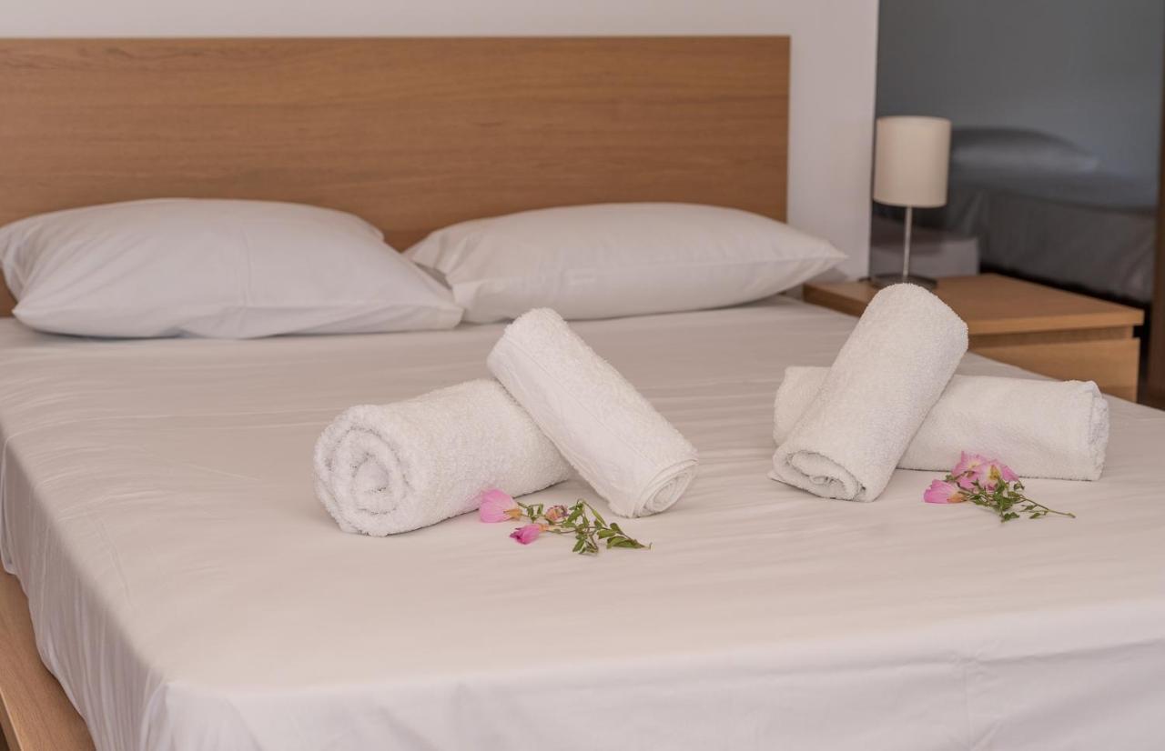 Donatos Apartment Finikounta Ngoại thất bức ảnh